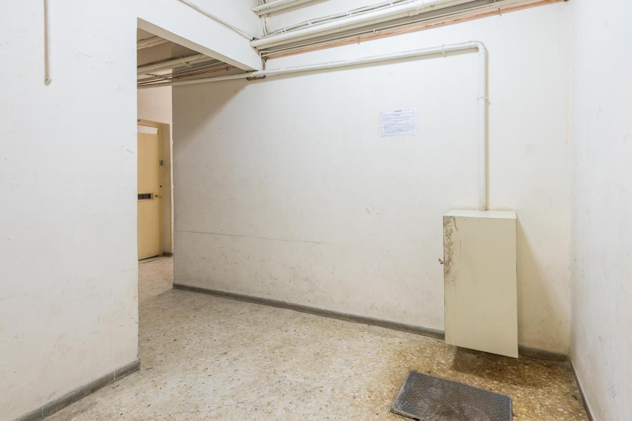Apartment At Megaro Mousikis St Semi Basement 1Bed 2 Pers Ateny Zewnętrze zdjęcie